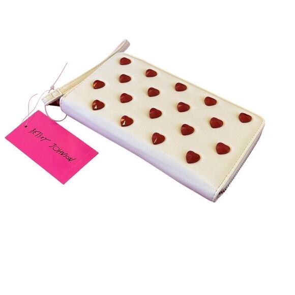 Betsey Johnson White Wallet/Wristlet with Red Studded Hearts. - Picture 2 of 5